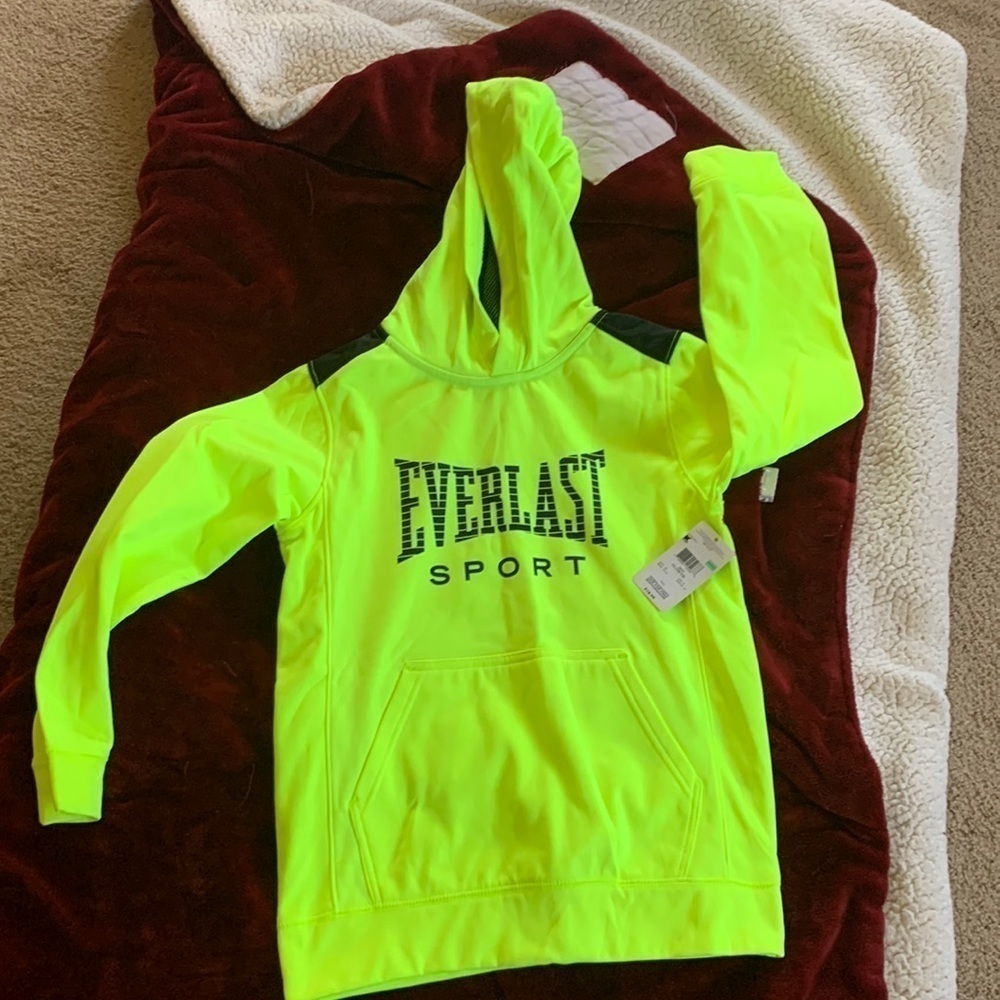 𝅺EVERLAST hoodie 💕💕